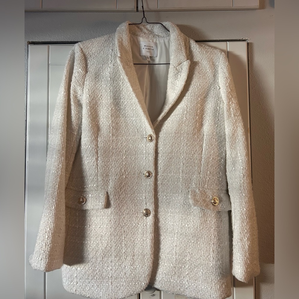 Elegant Cream thick warm blazer by Maison D’Amélie